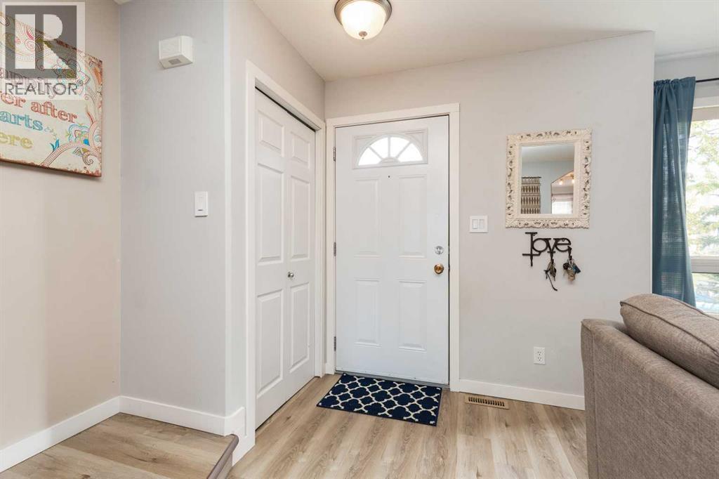 181 Lynx Cove N