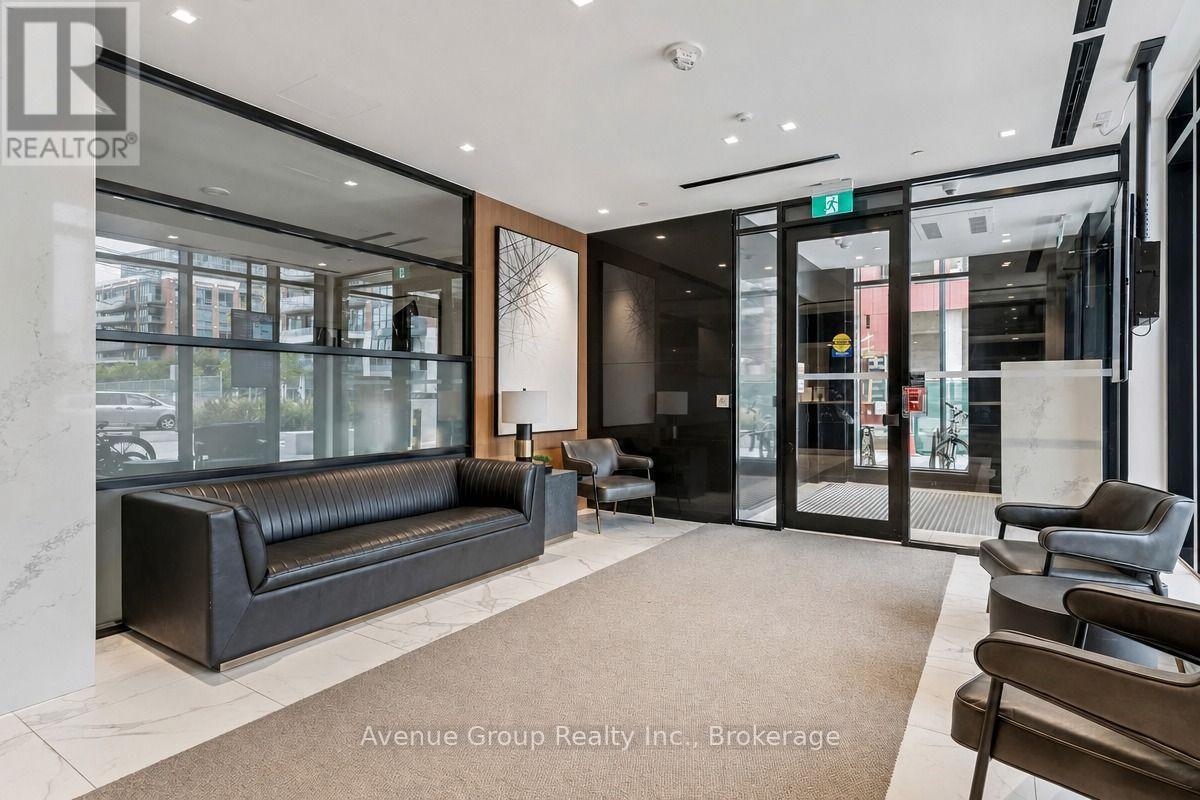 616 - 8 TIPPETT ROAD