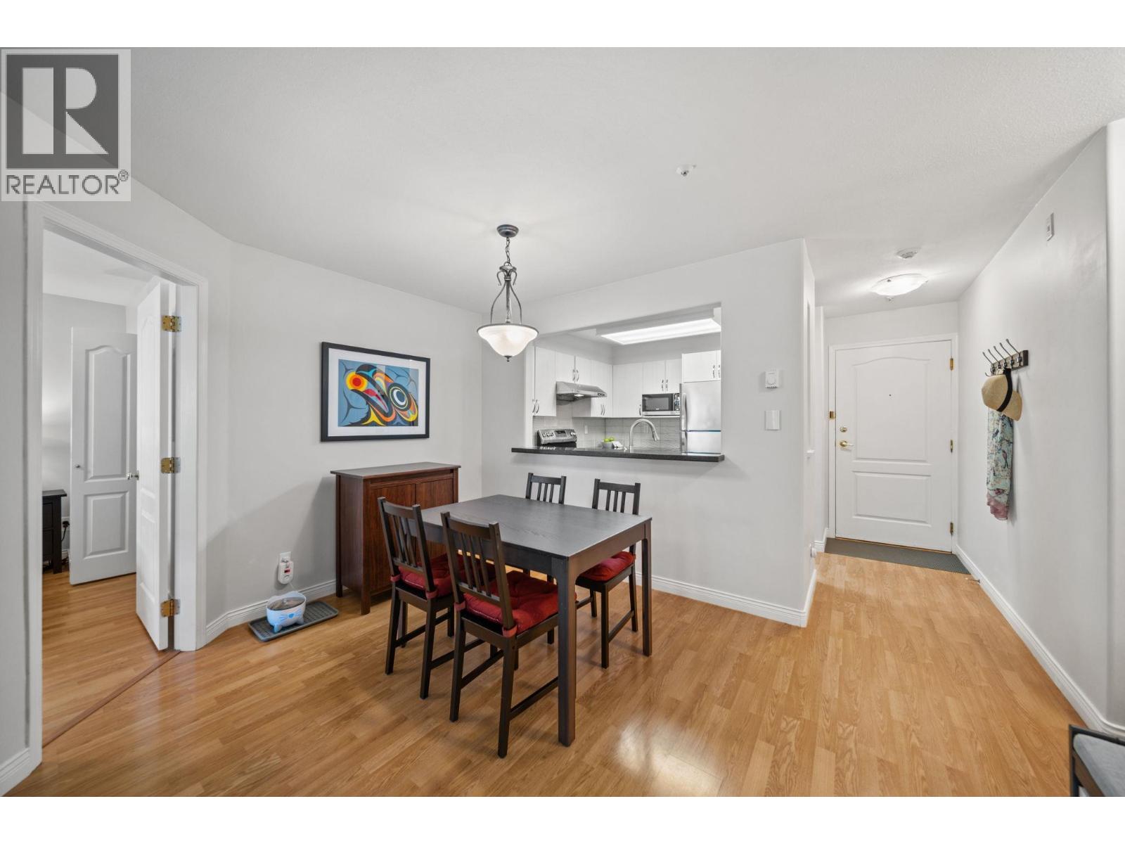 302 6745 STATION HILL COURT