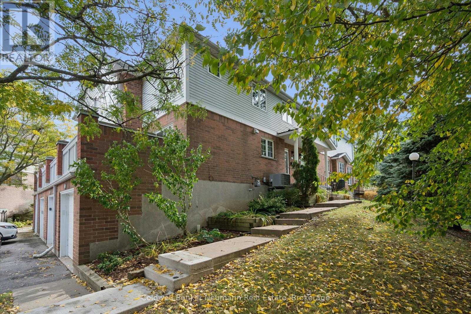 20 - 941 GORDON STREET