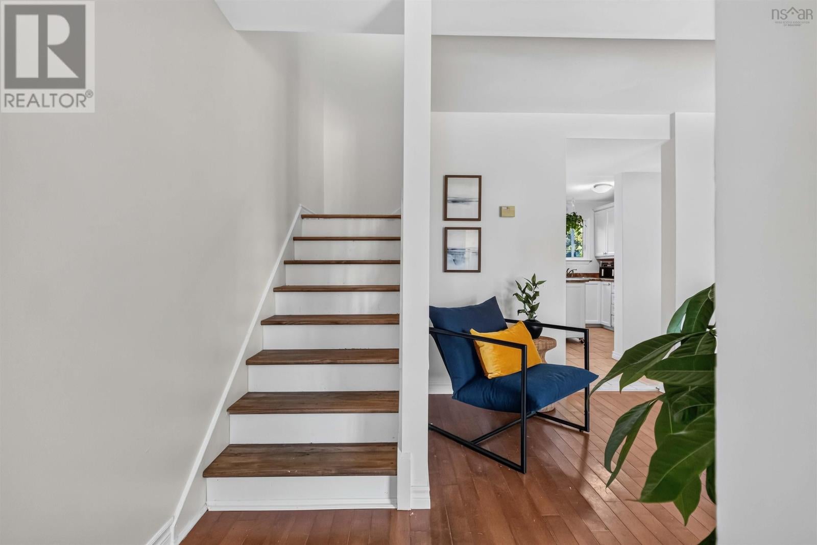 27 Armbro Lane - Photo 3