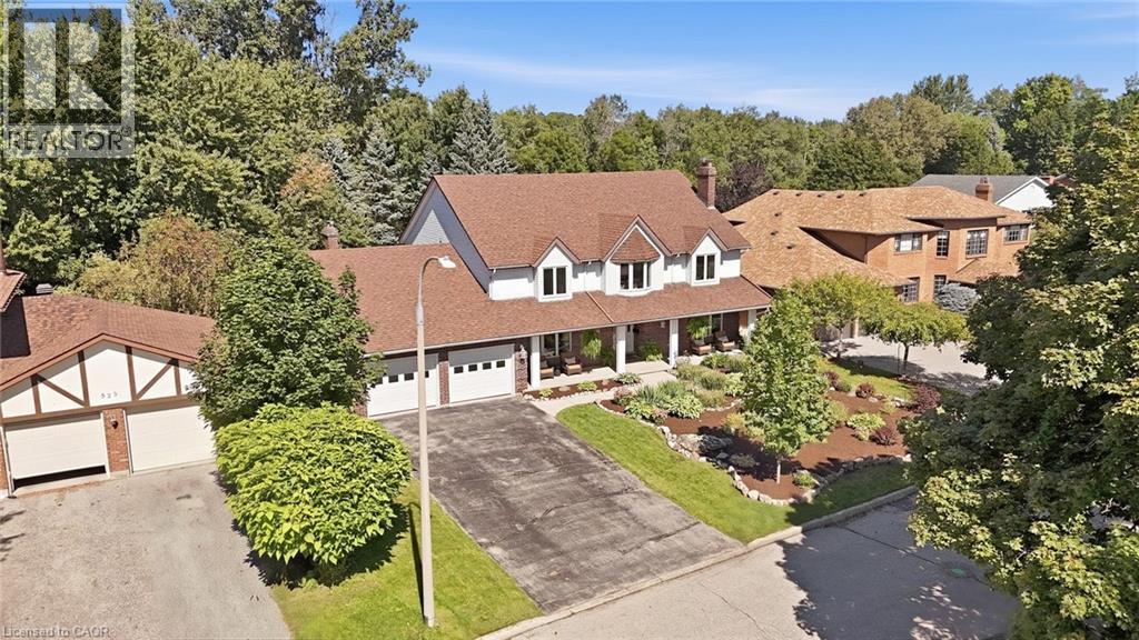 527 ANNDALE Court