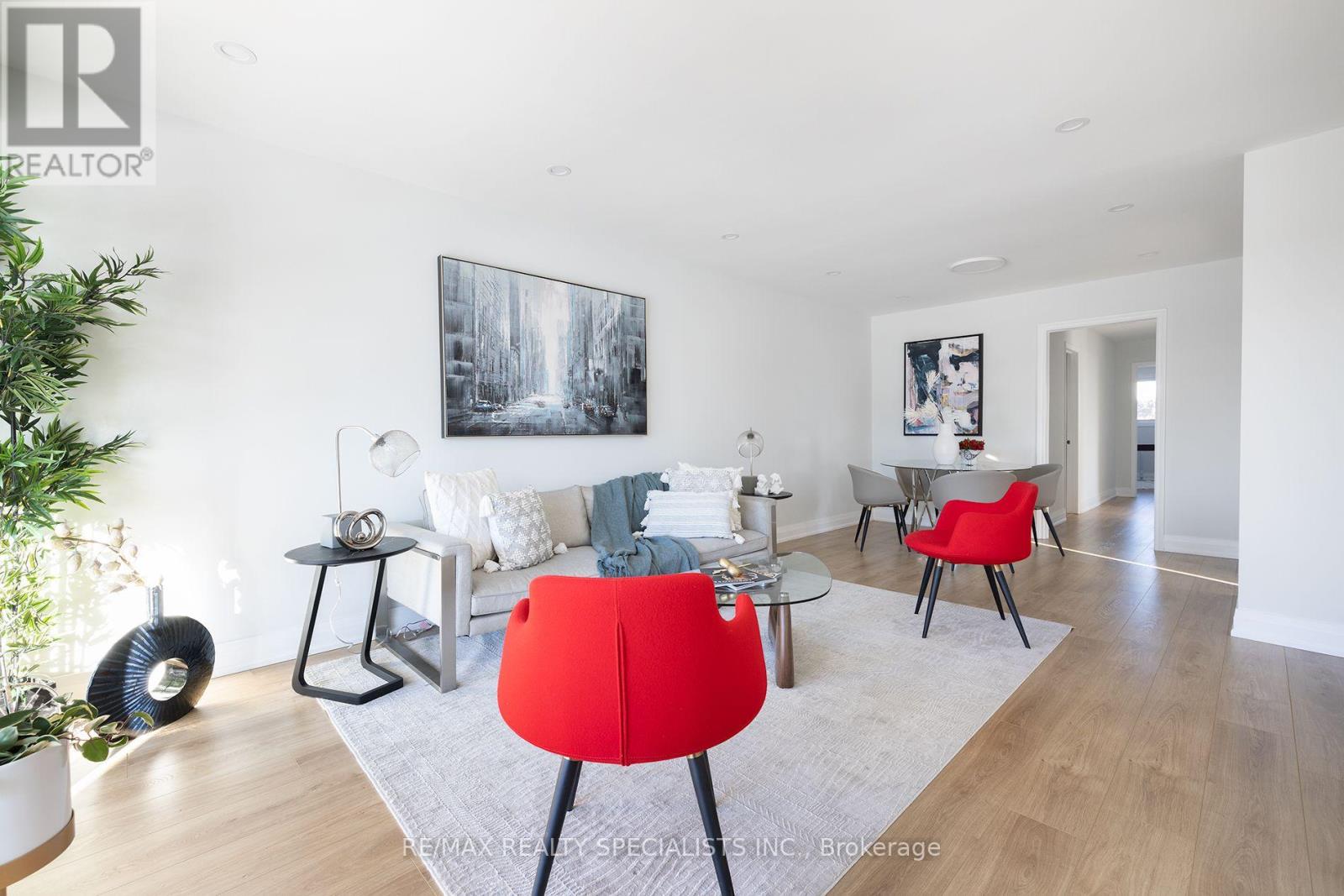UPPER - 4279 WOODINGTON DRIVE