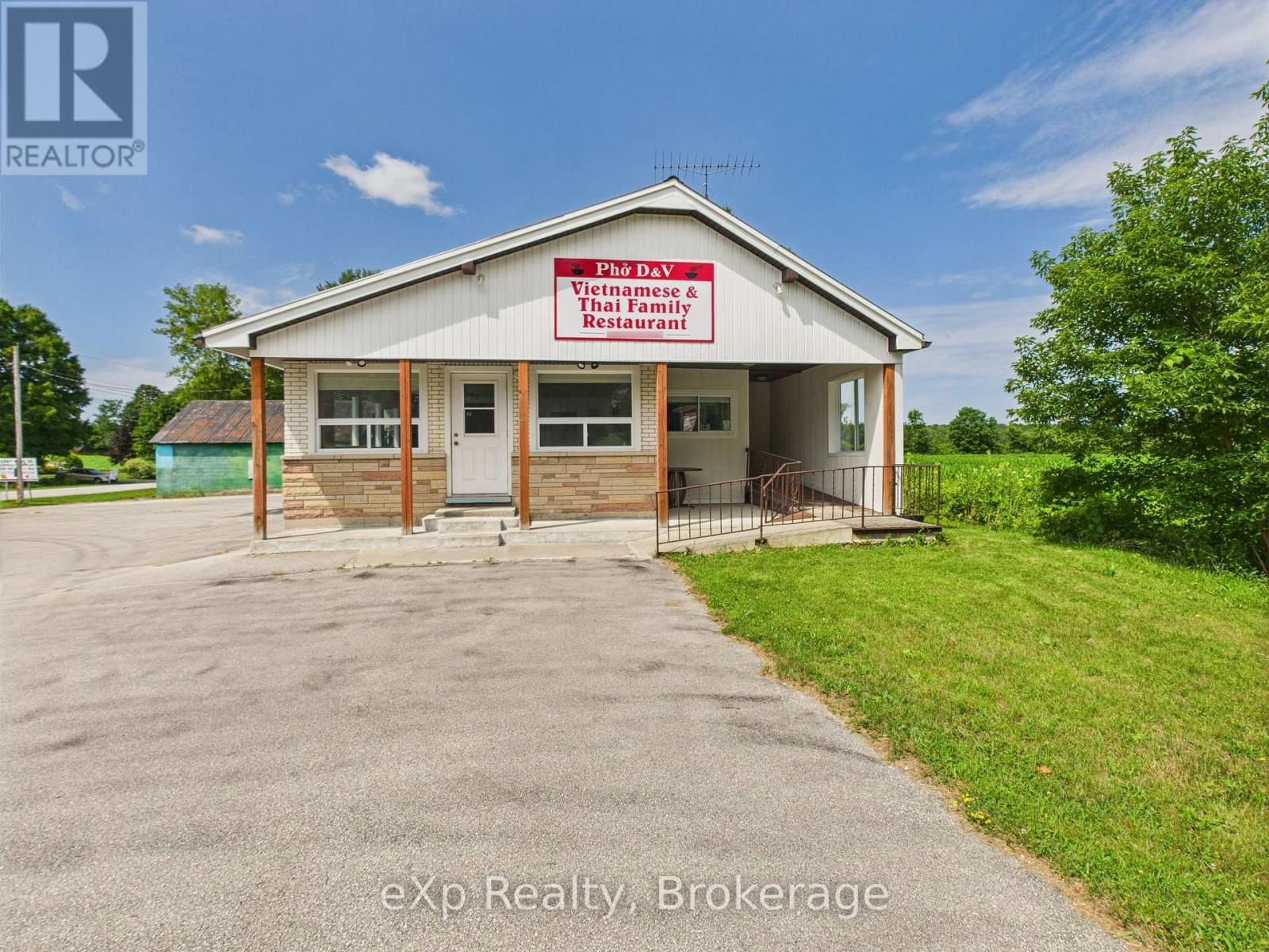 315194 HIGHWAY 6