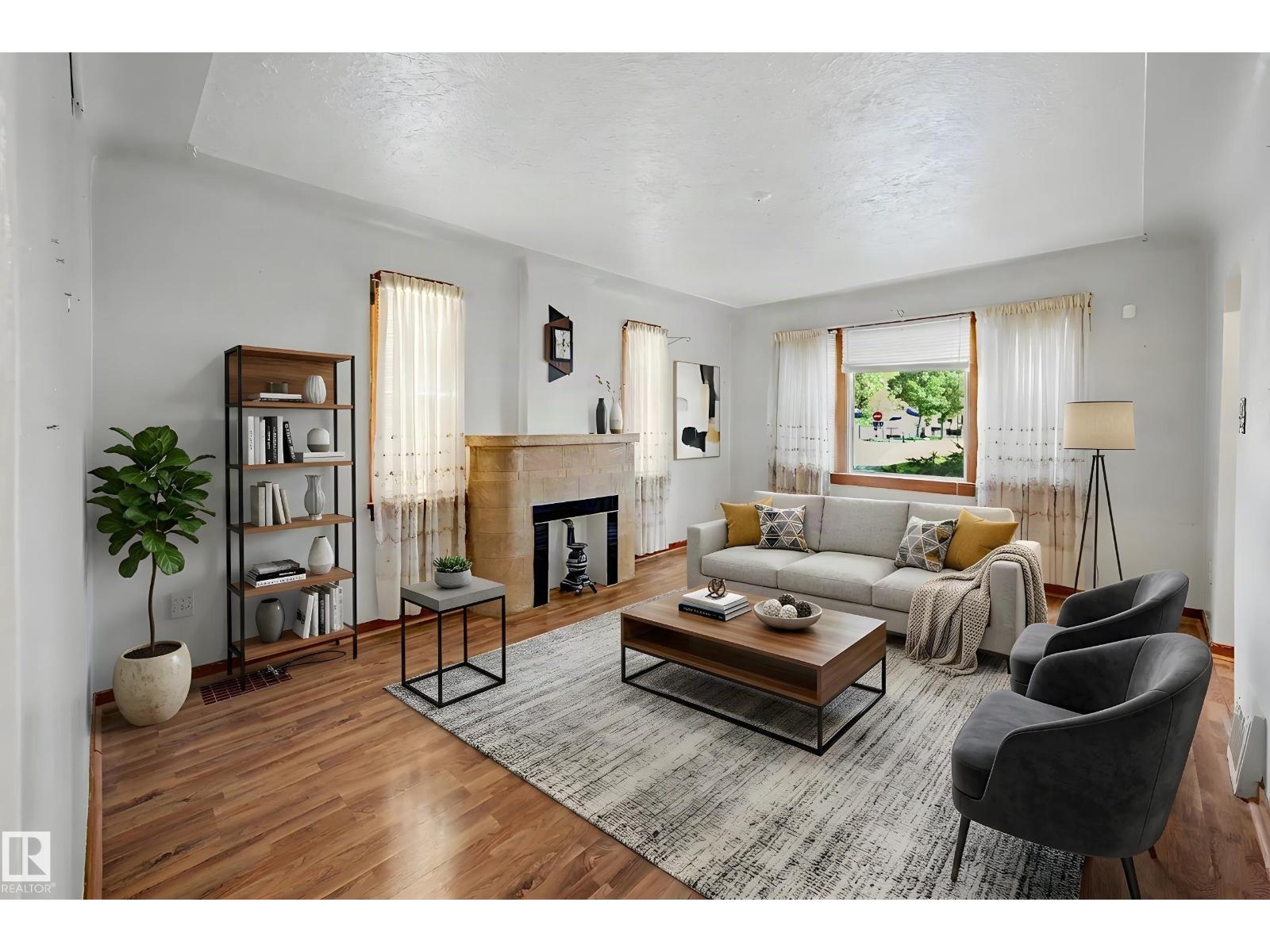 11348 85 ST NW