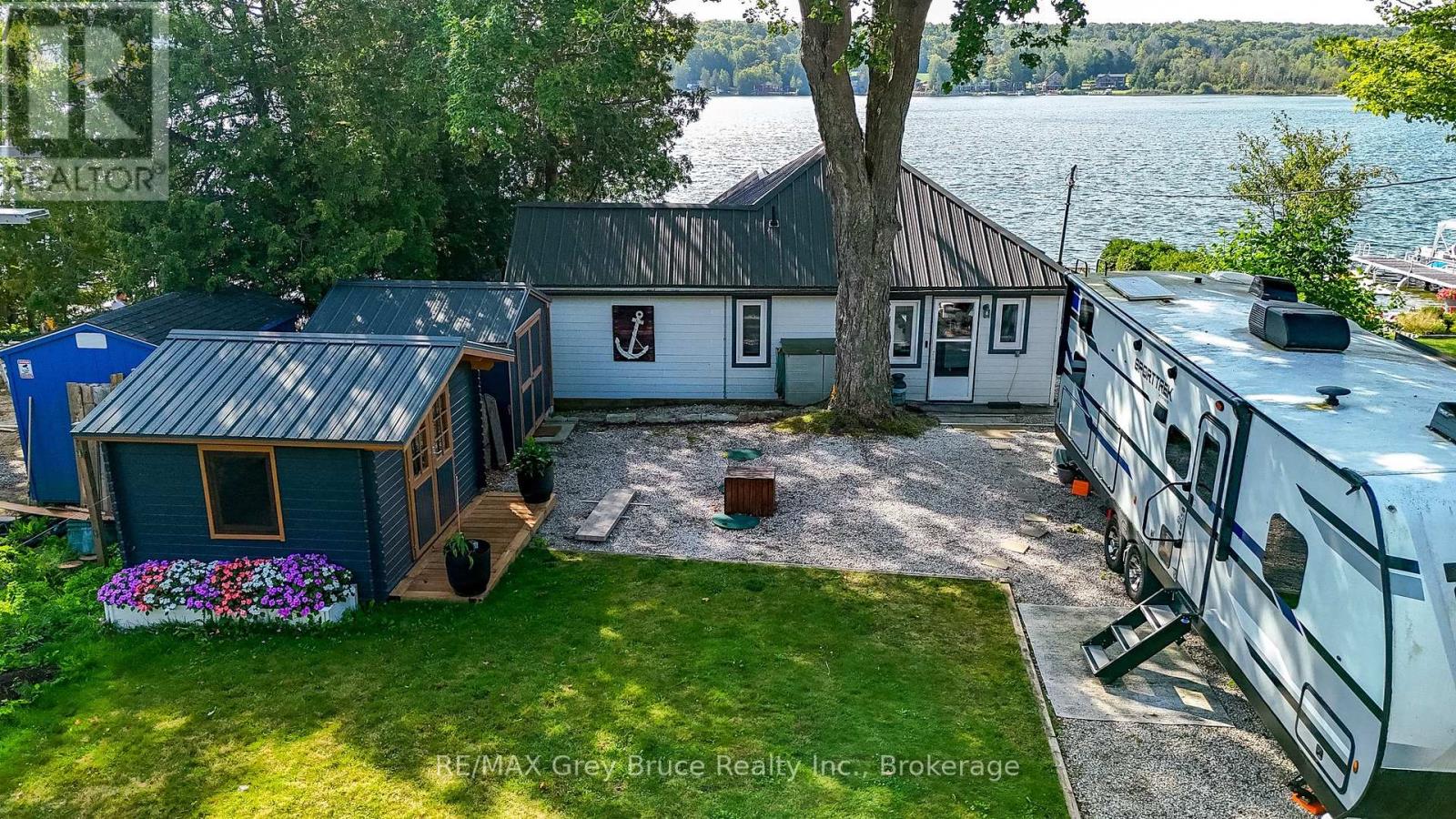 38 MAPLE DRIVE