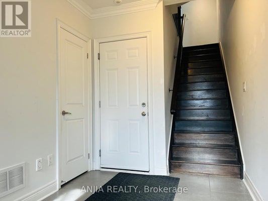 29 - 1812 Burnhamthorpe Road E, Mississauga (Applewood), ON 2