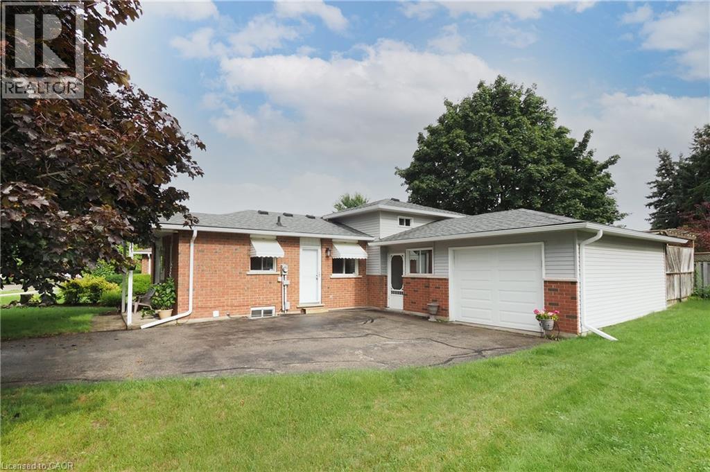 219 FOXHUNT Road