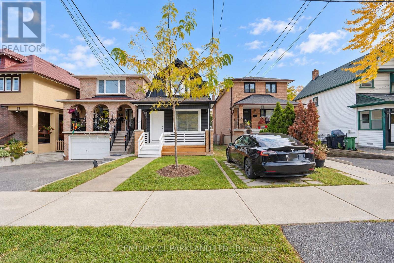 47 KING EDWARD AVENUE