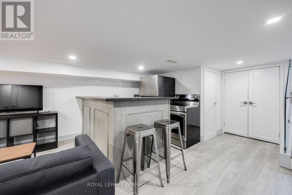 668 Indian Rd, Toronto (High Park North), ON 5