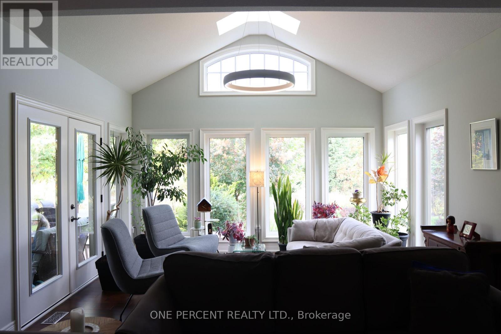 3507 TRILLIUM CRESCENT
