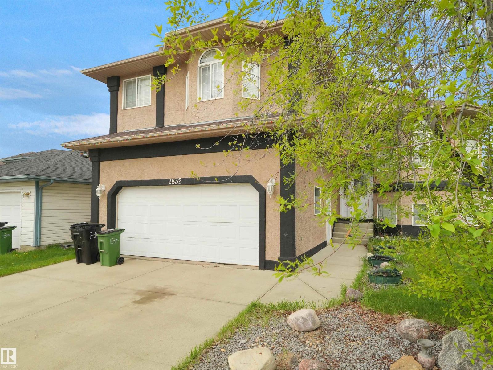 2832 36B AV NW
