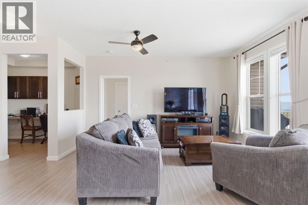408, 207 Sunset Drive