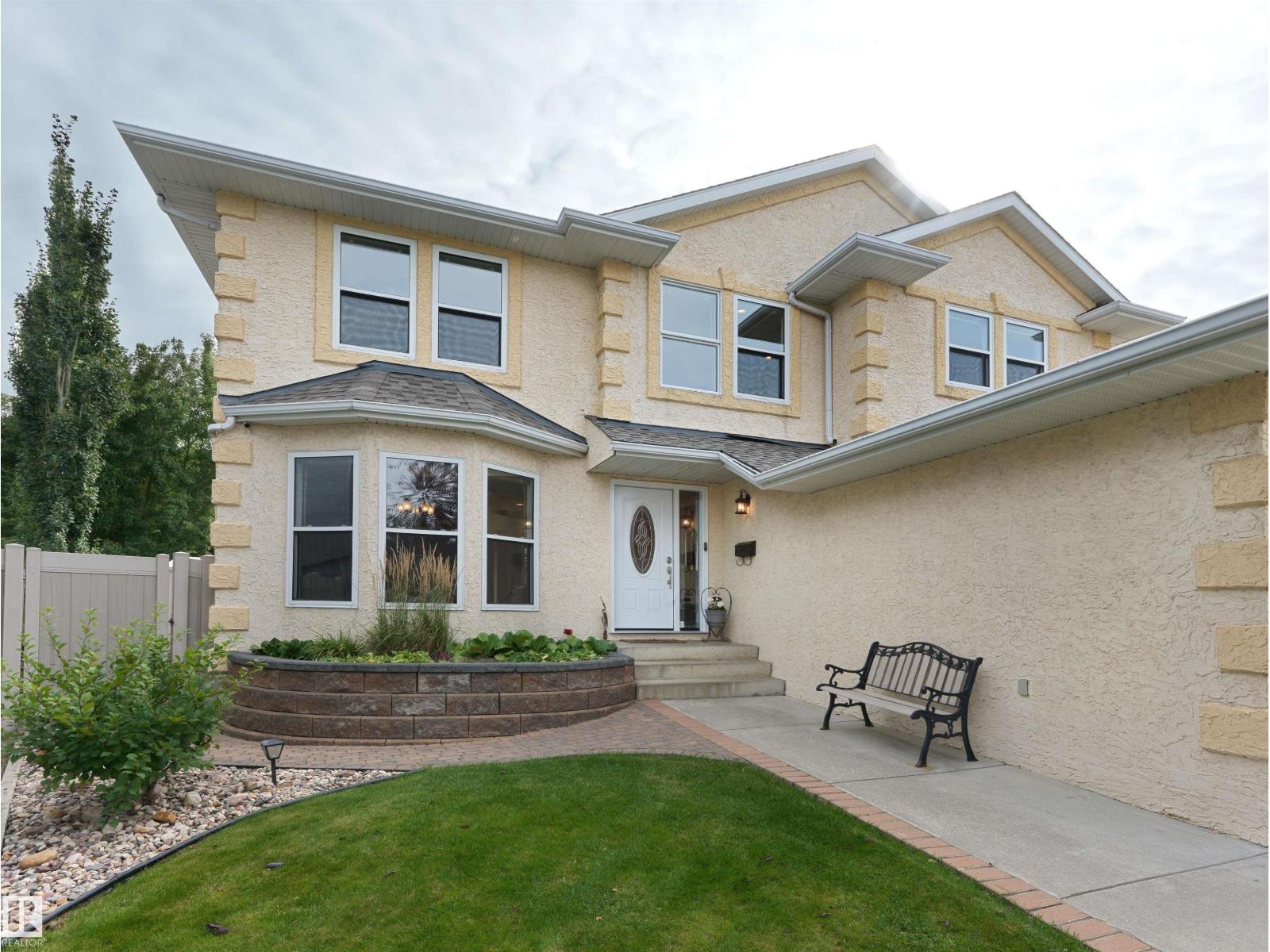 915 PICARD DR NW