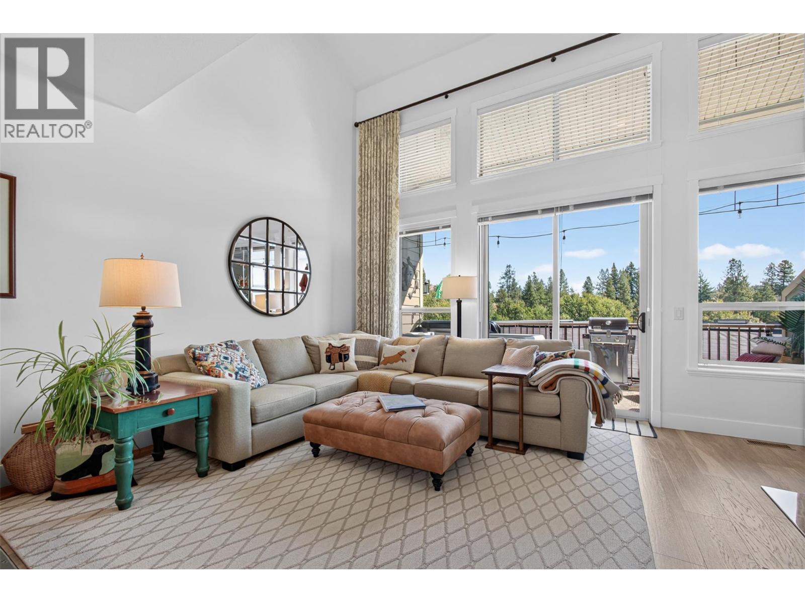3359 Cougar Road Unit# 9