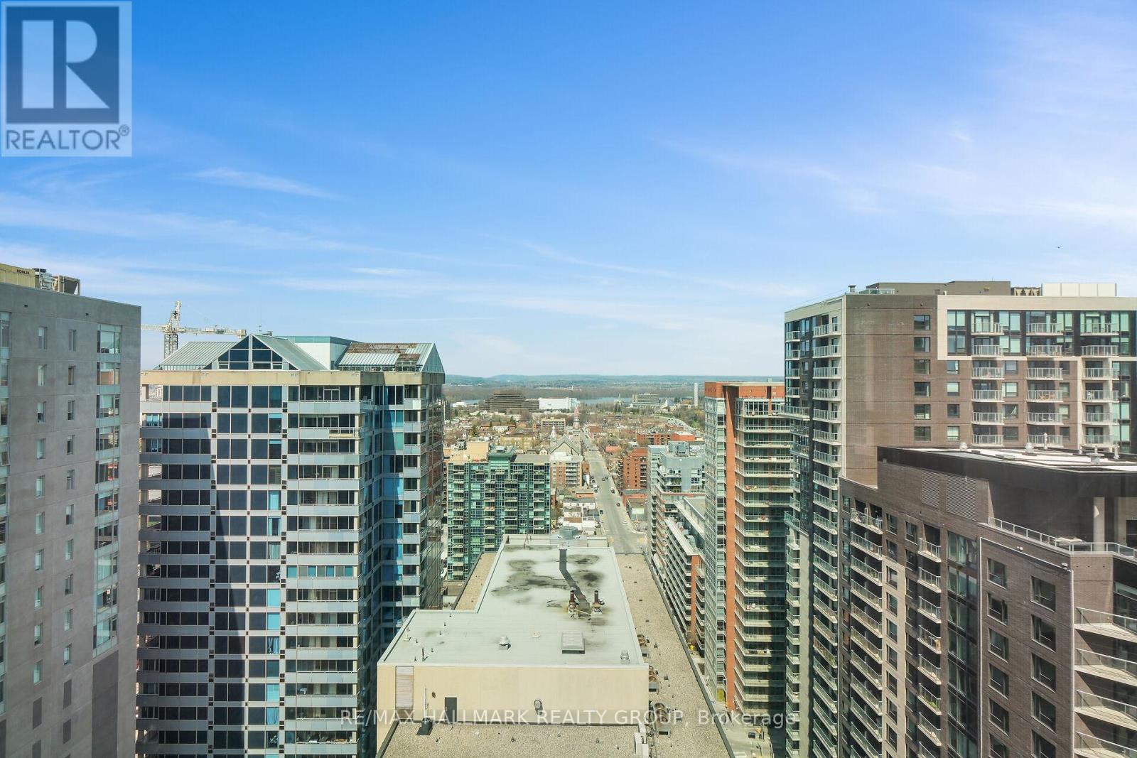 2404 - 234 RIDEAU STREET
