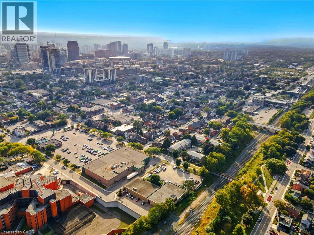 193 ELGIN Street