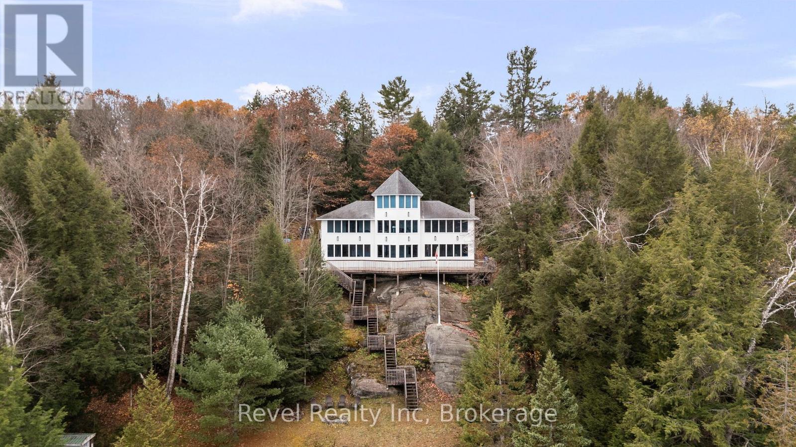 75 SILVER POINT DRIVE