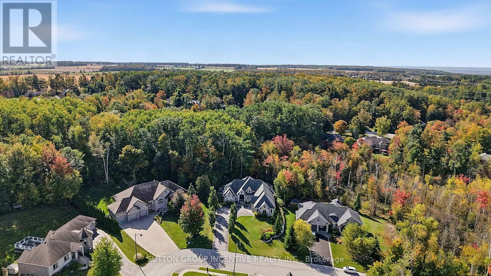 18 WENDAT TRAIL