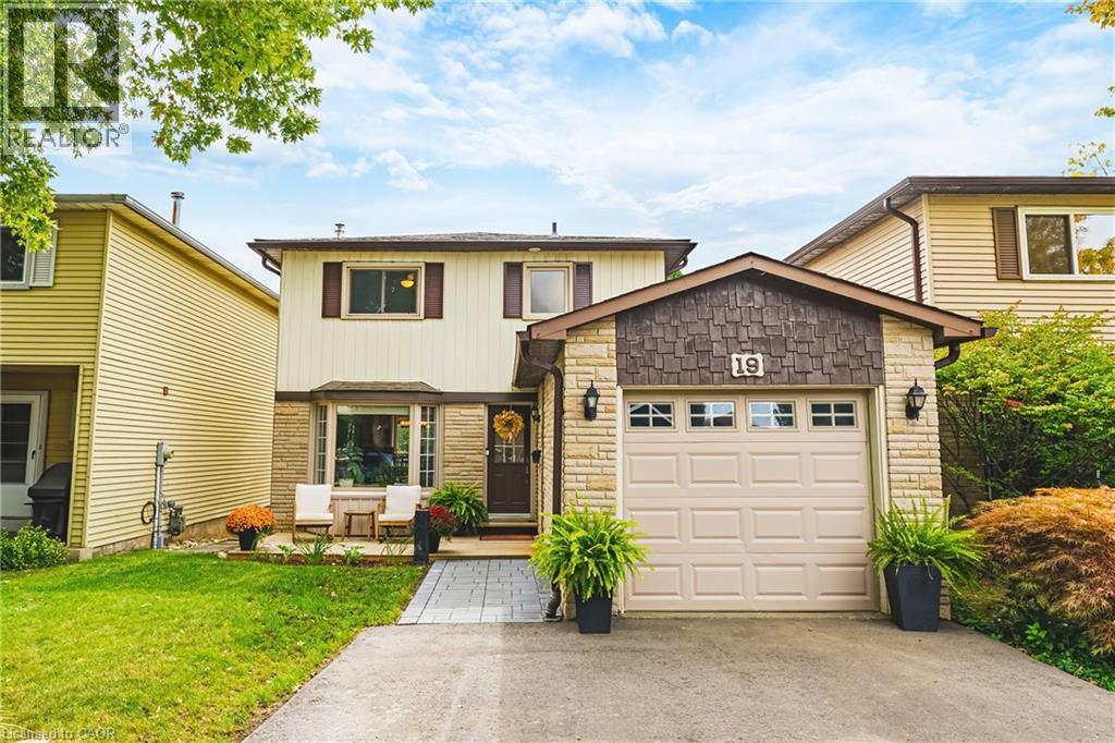 19 HILLSDALE COURT, DUNDAS, ON L9H 6H1 - Image 2584909122.jpeg?d=l