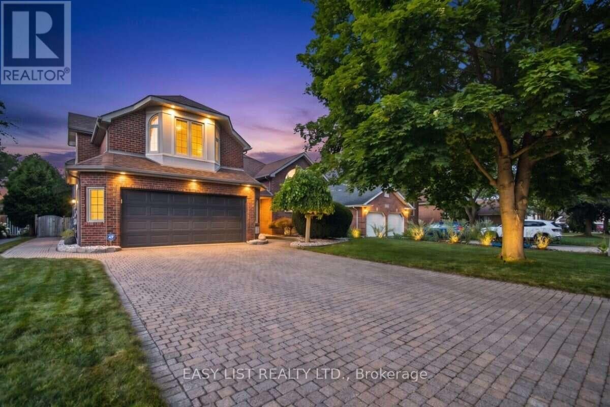 5929 ROSEWOOD CRESCENT