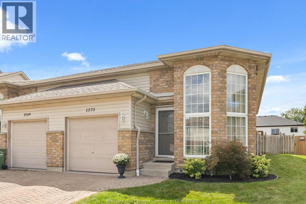 1575 VOLLANS STREET, LASALLE, ON N9H 2M9 - Image 939468784.jpeg?d=l