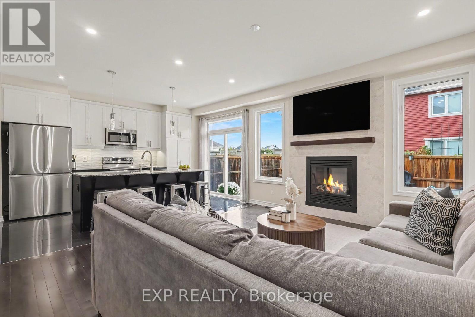127 SWITCH GRASS CRESCENT