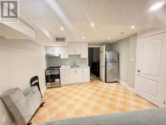 287 Wildberry Cres, Vaughan (Vellore Village), ON 5