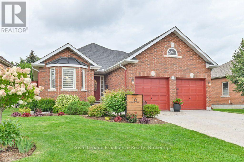 16 MAGNOLIA COURT