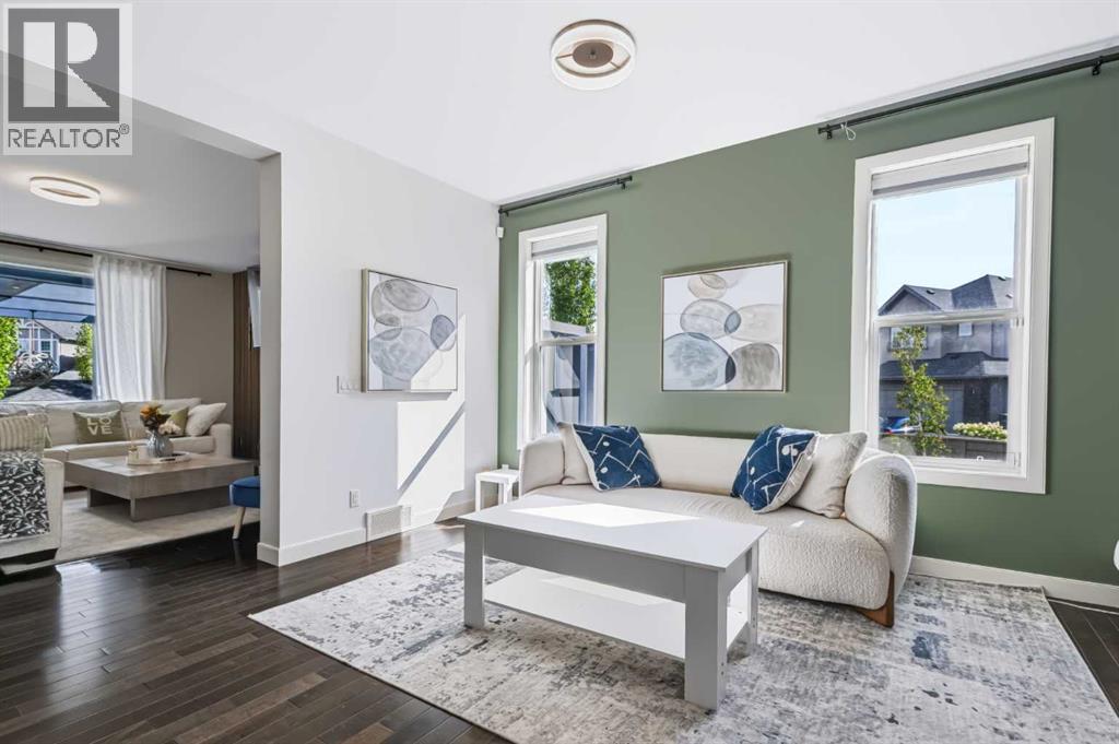 4 Cranarch Bay SE
