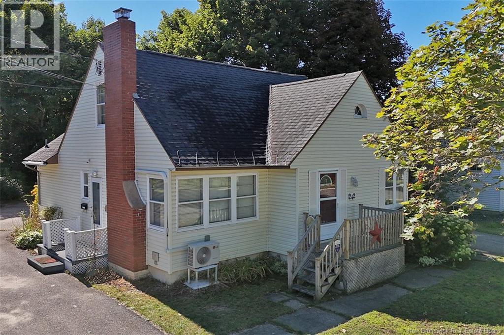 242 Highland Avenue