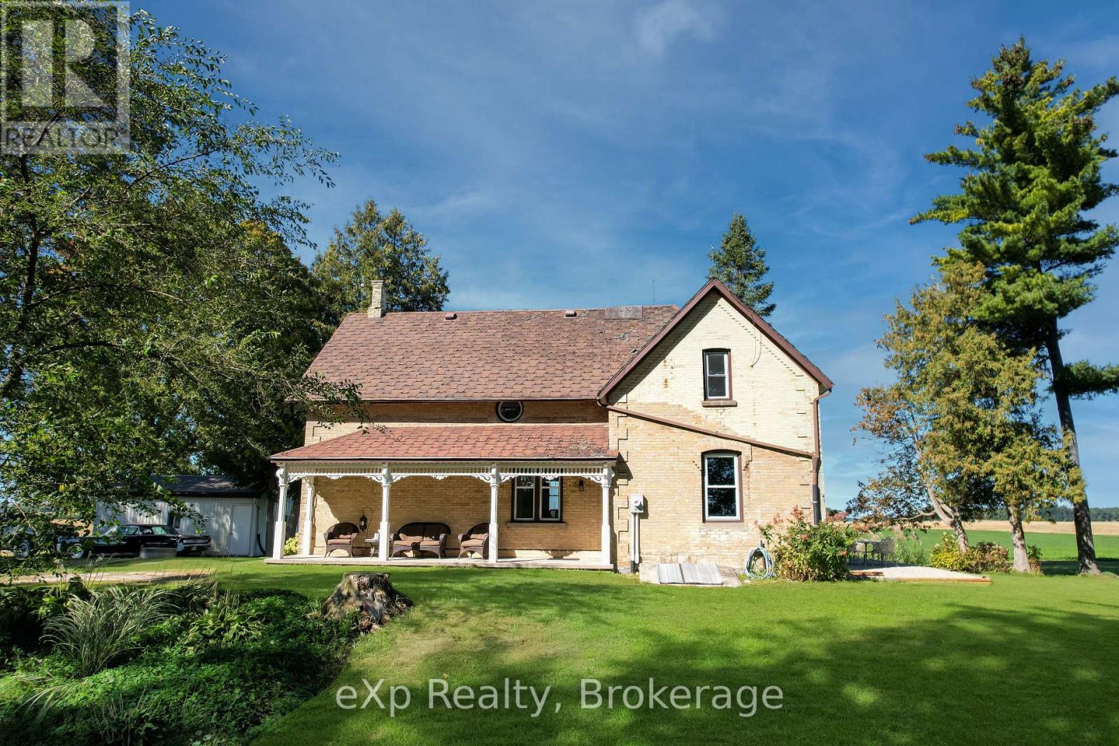 482 10 SIDE ROAD S
