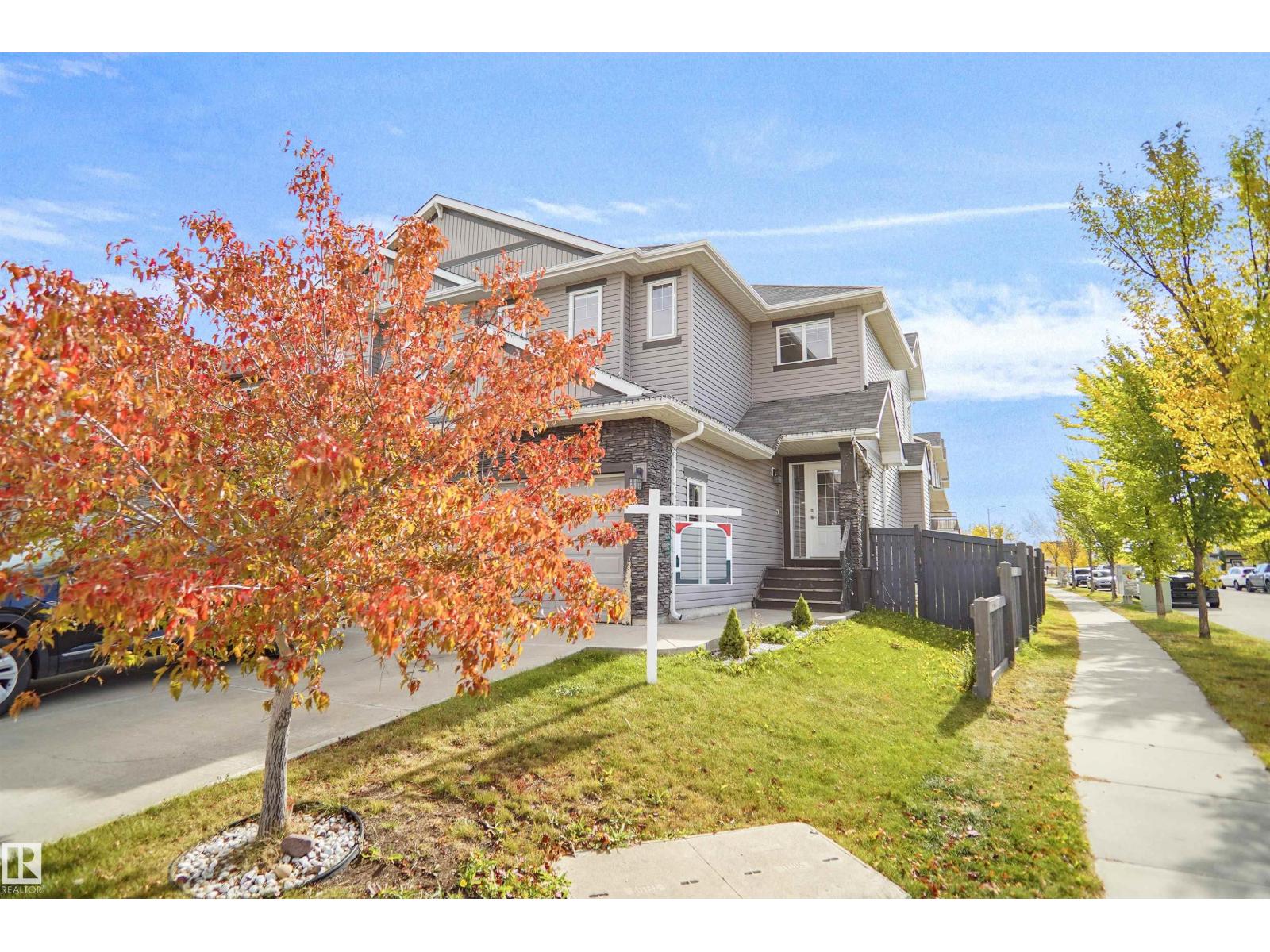 3863 170 AV NW