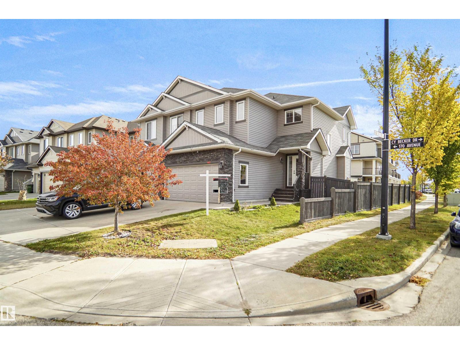 3863 170 AV NW
