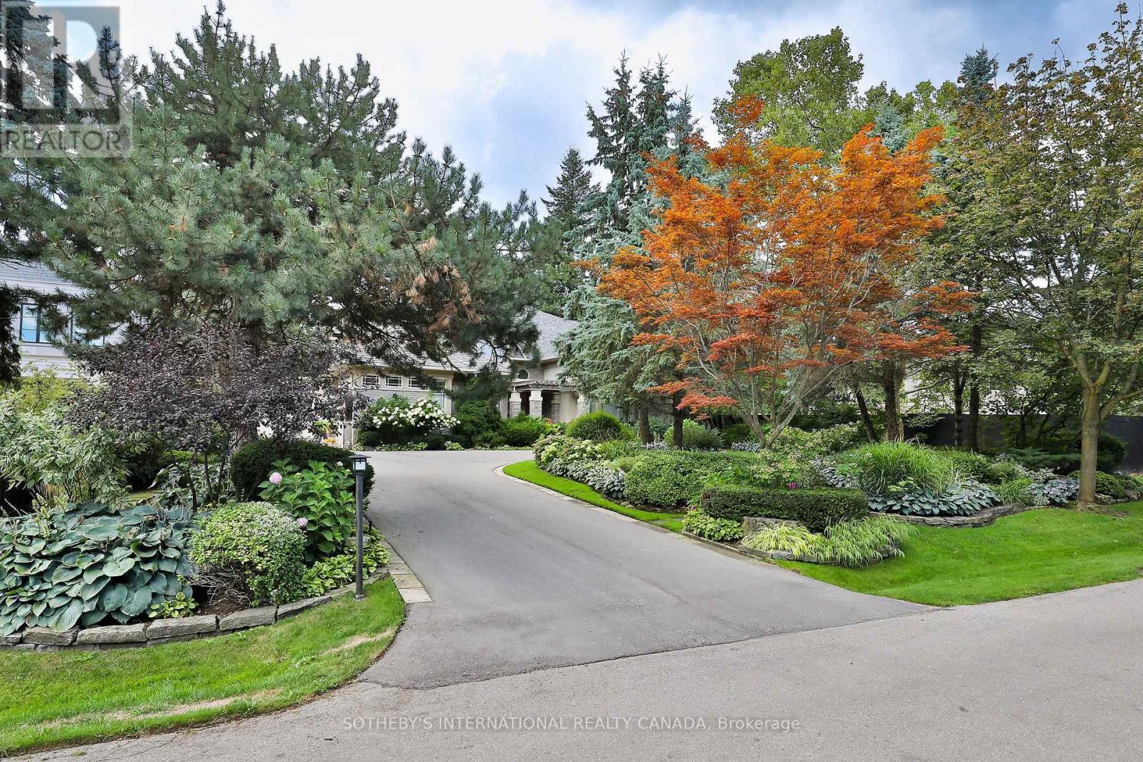 23 COUNTRY LANE