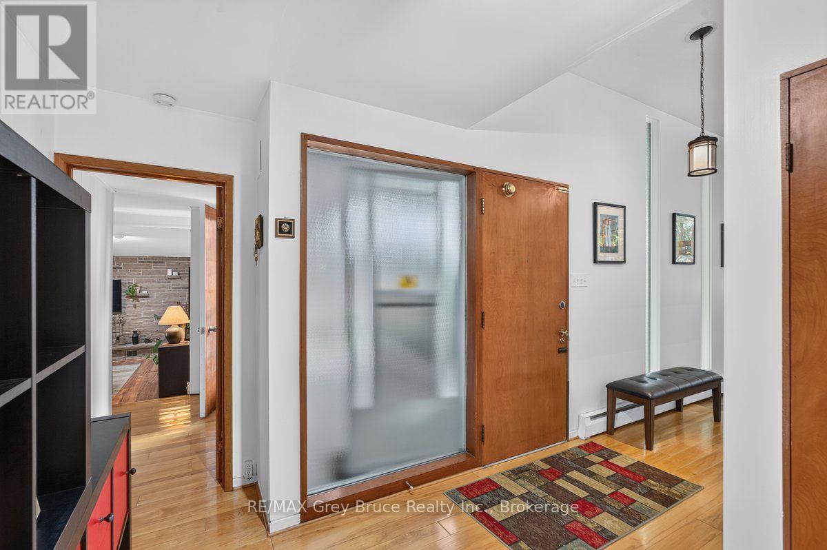 590 4TH STREET E