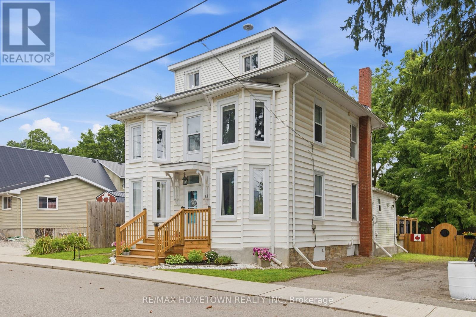 3 REID STREET