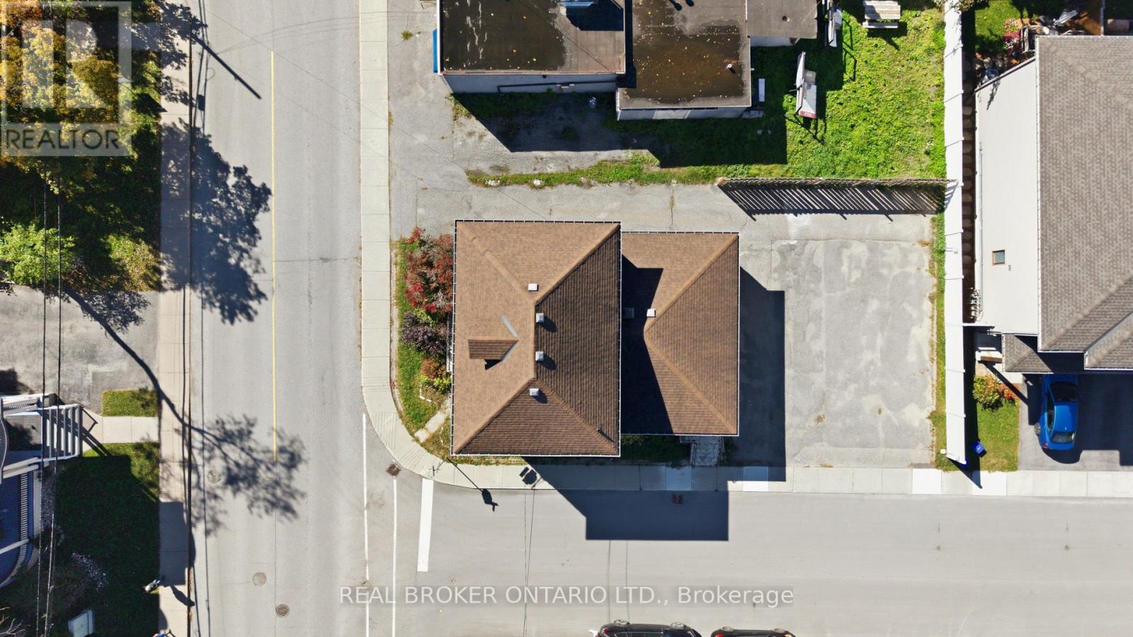 69 LAKE AVENUE W