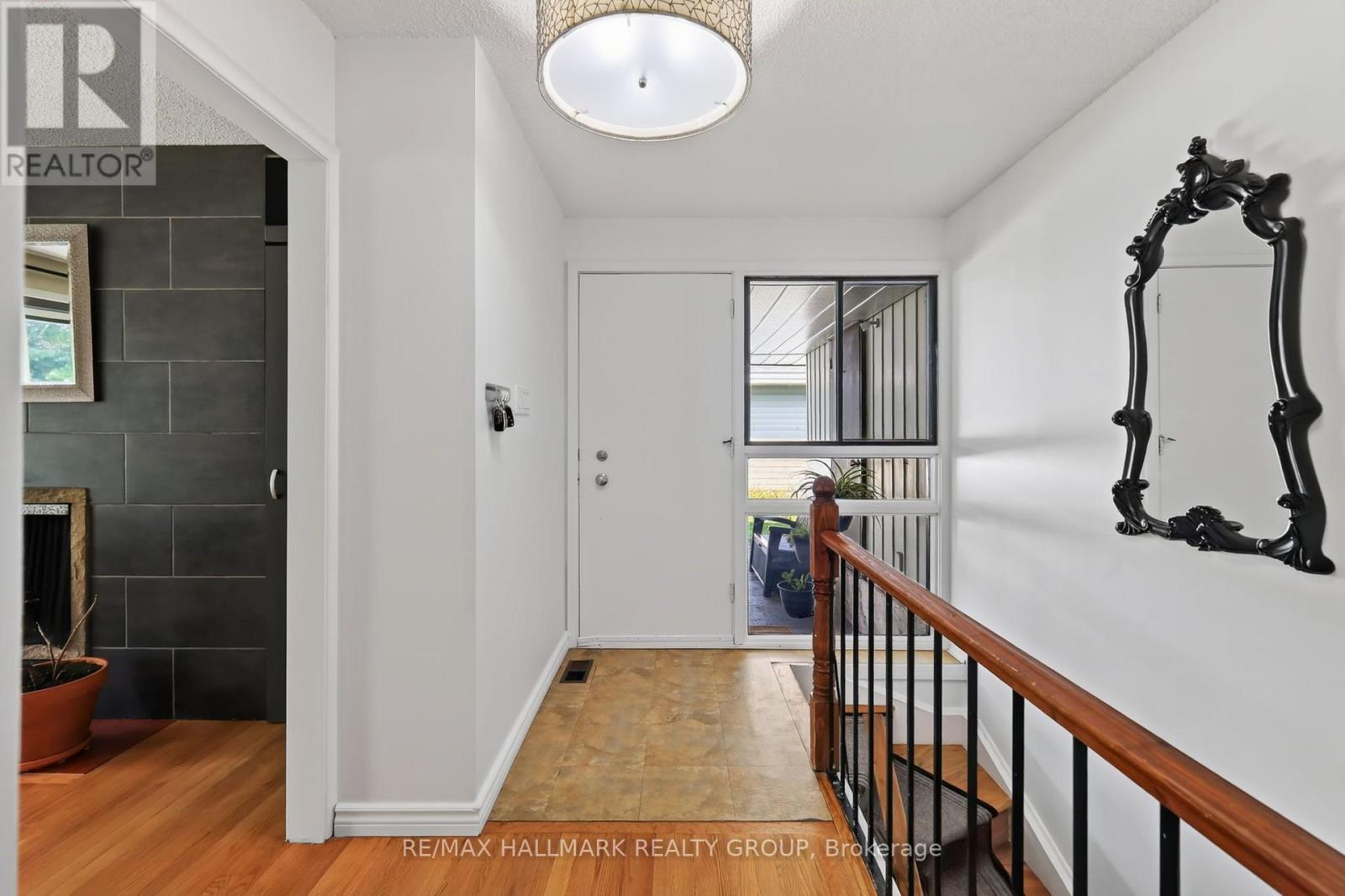 2627 NORBERRY CRESCENT