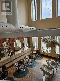 783 QUEEN STREET W