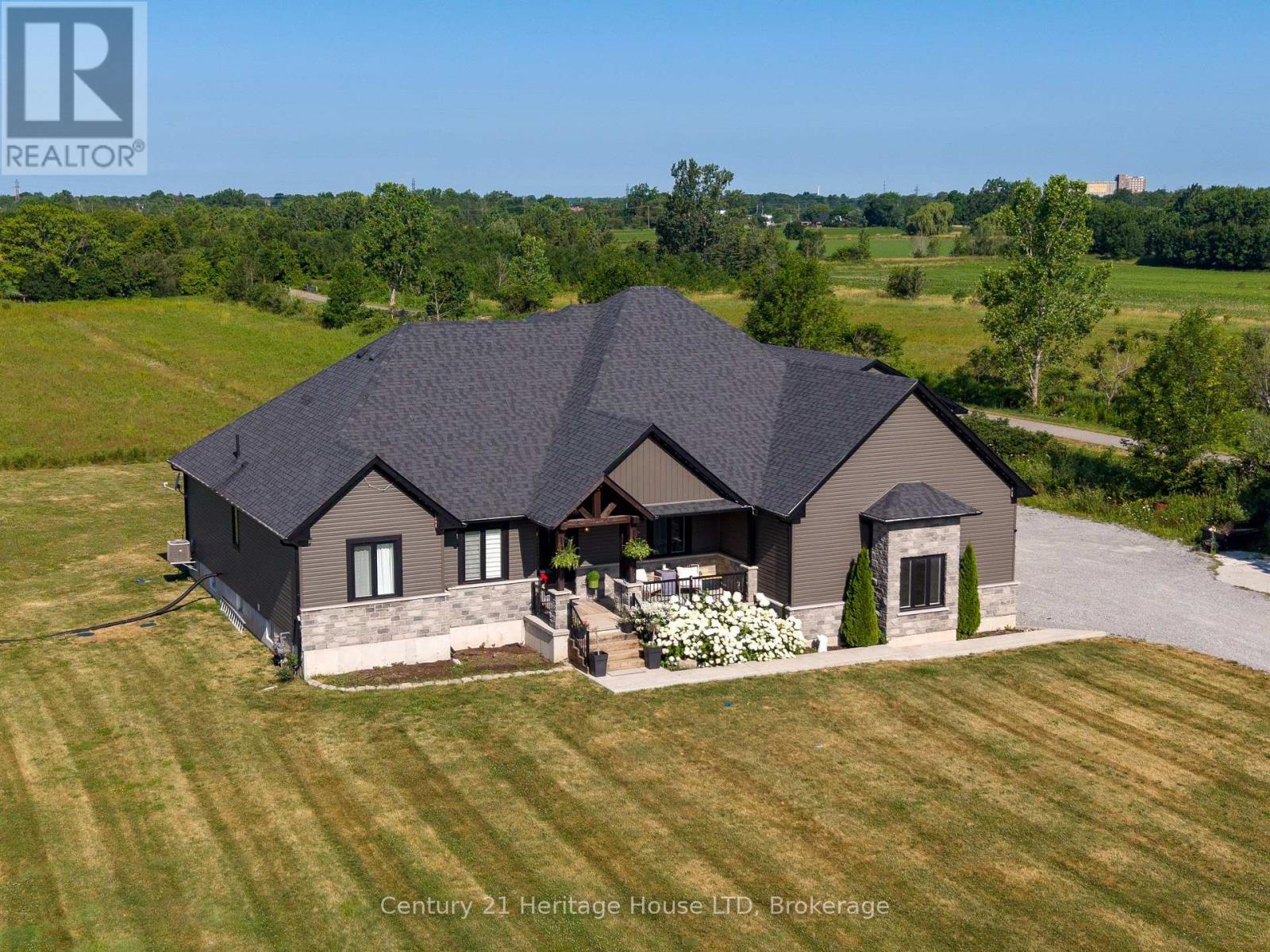 856 LORRAINE ROAD