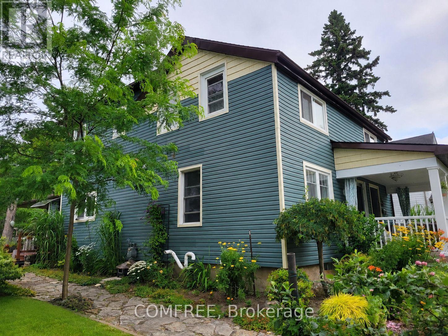 136 JOHN STREET