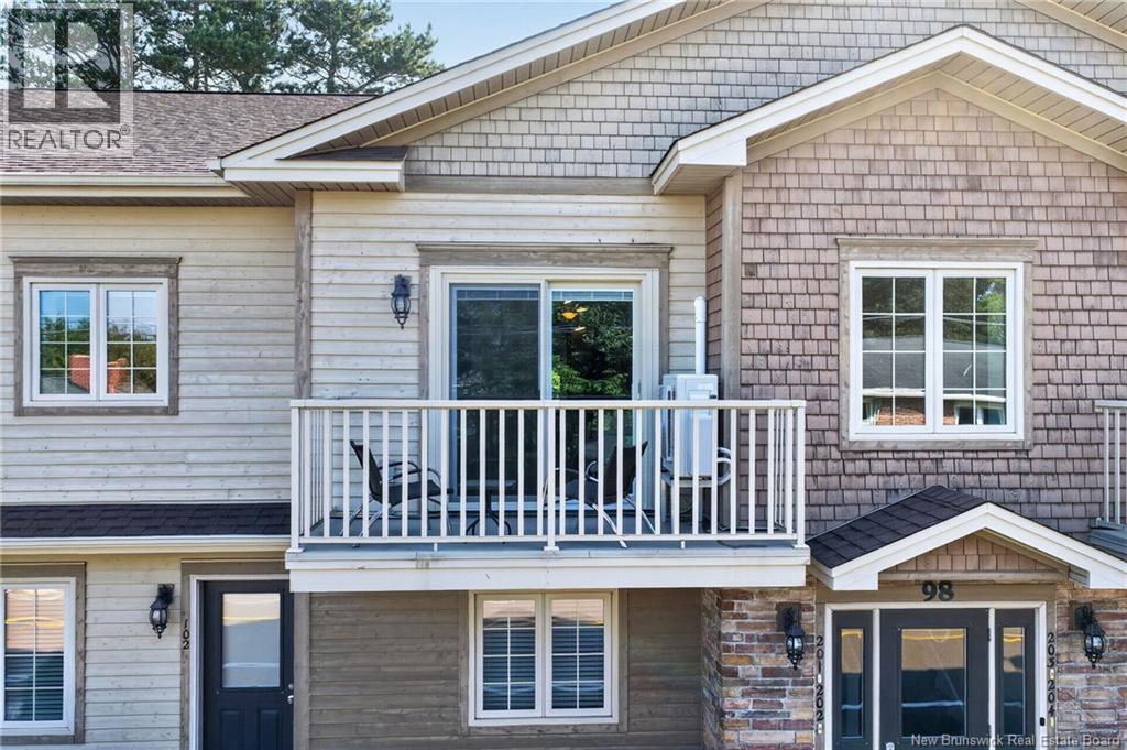 98 Pleasant Street Unit# 201 - Photo 2