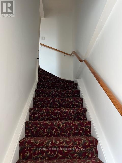 4 - 1431 & 1433 GERRARD STREET E