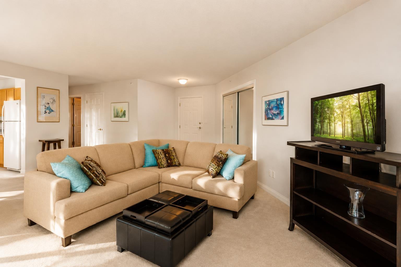 406 33065 MILL LAKE ROAD