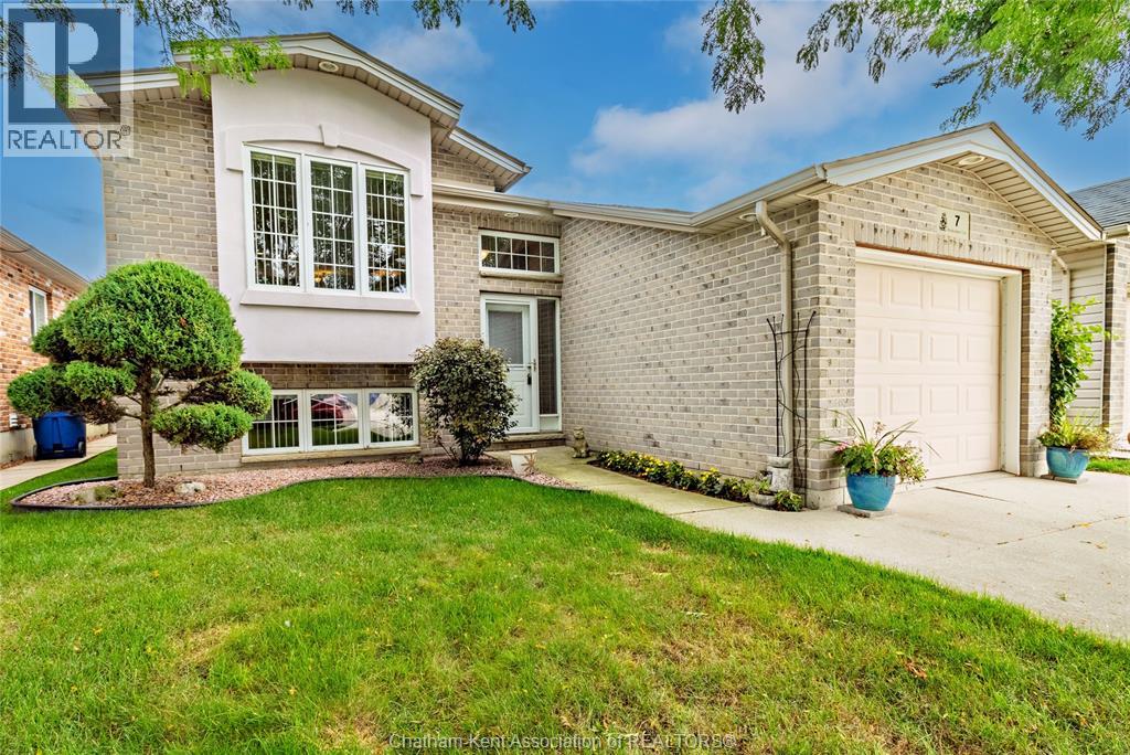 7 FROBISHER COURT - Photo 4