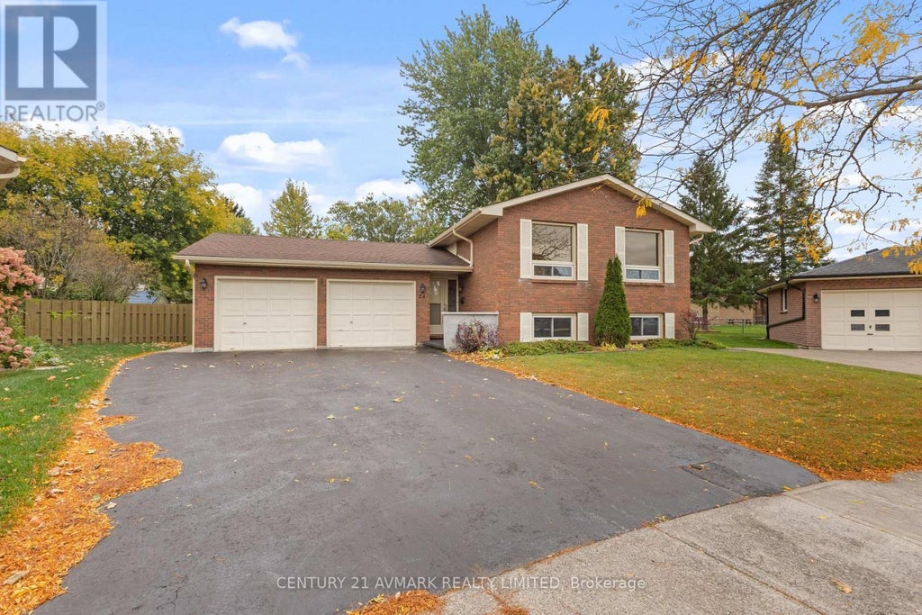 24 HUNTINGTON CIRCLE, WELLAND (N. WELLAND), ON L3C 6J4 - Image 3565954433.jpeg?d=l