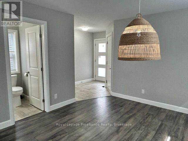 42 DEWAL PLACE