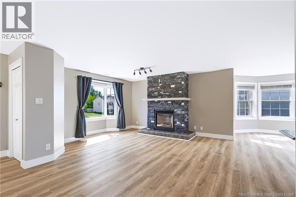 33 Hallihan Drive
