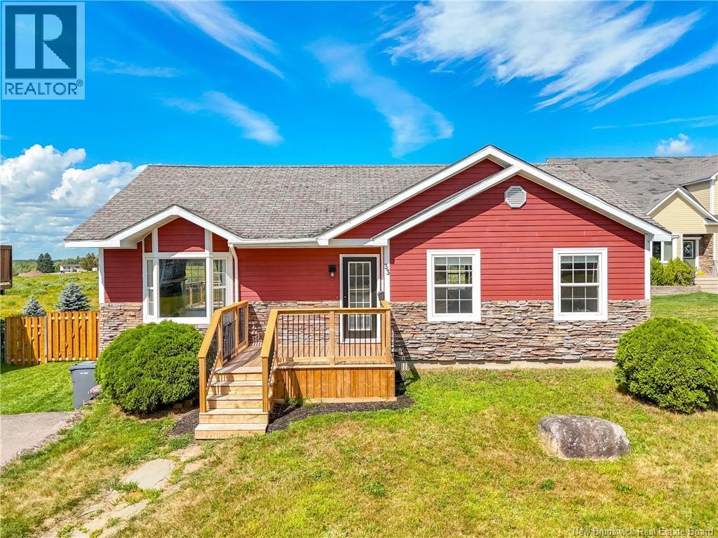 33 Hallihan Drive